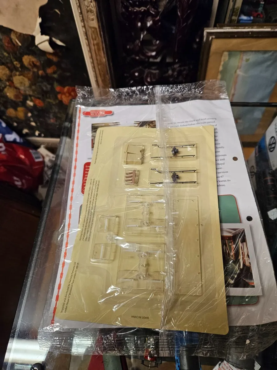 Hornby OO Gauge Accessories