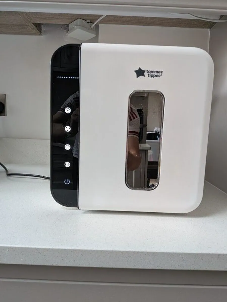 Tommee Tippee Day and Night Prep Machine and UV Sterlizer - Image 3