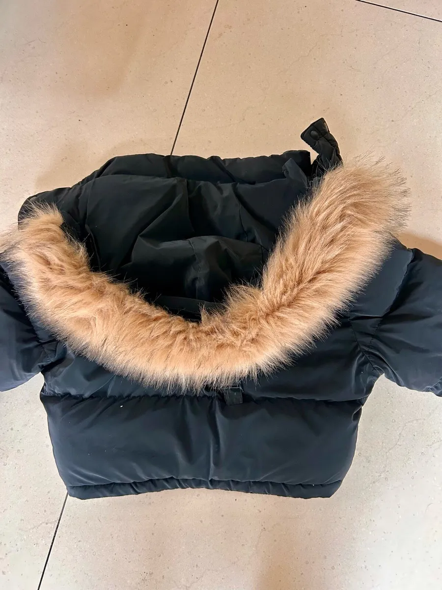 Black jacket - Image 3
