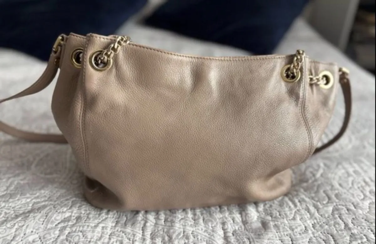 MK Beautiful bag soft leather - Image 2