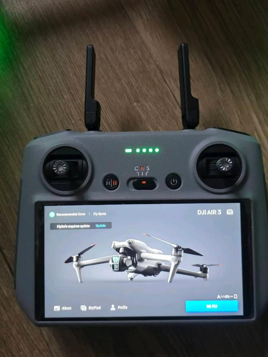 DJI Air 3 fly more combo - Image 2