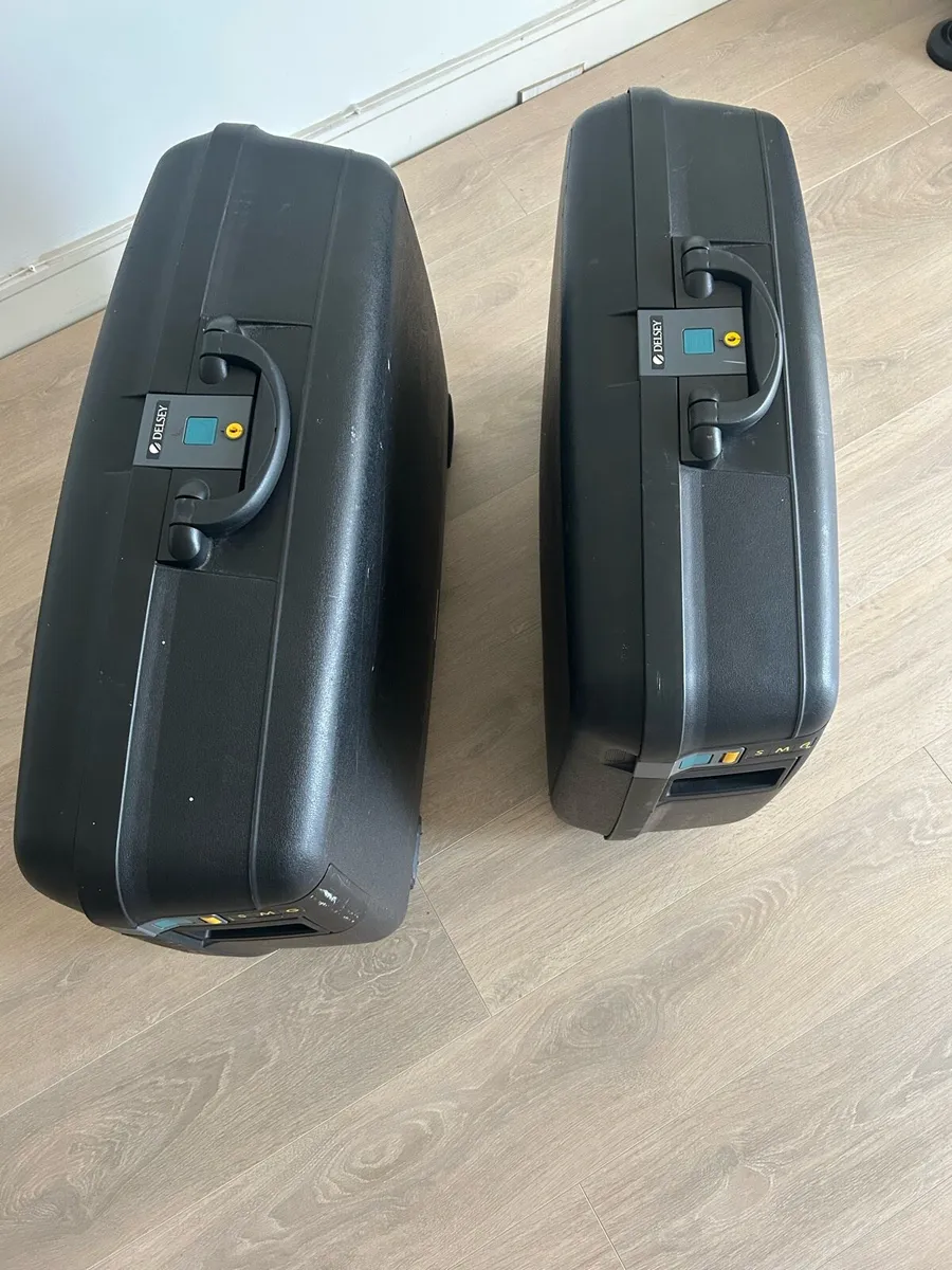 Suitcases - Image 4