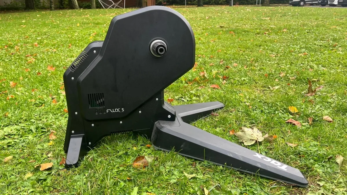 Tacx Flux S Smart Trainer (Direct Drive) – Excelle - Image 1