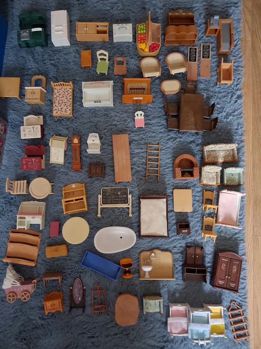 Sylvanian Families Collection - Image 4