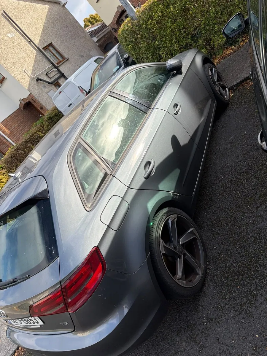 Car - Image 1
