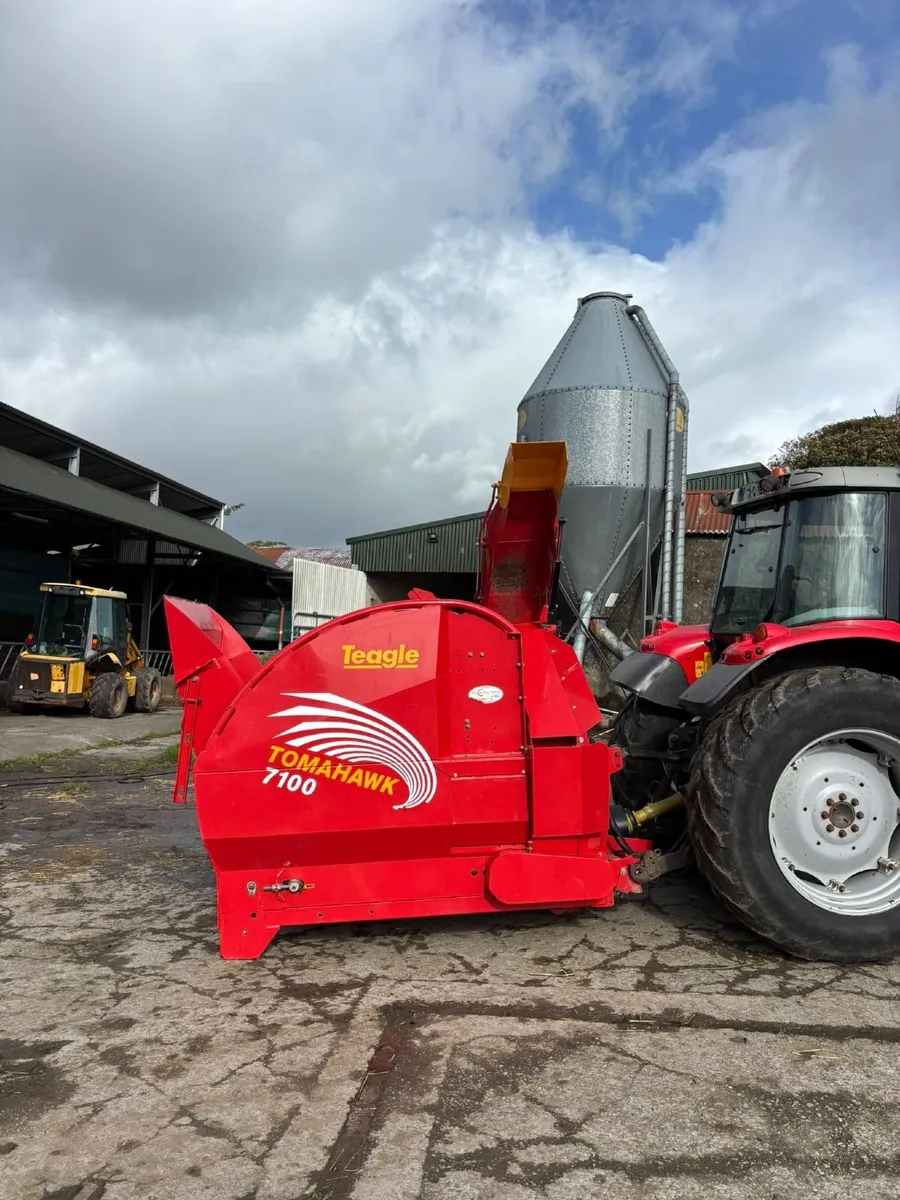 Teagle Straw Blower - Image 1