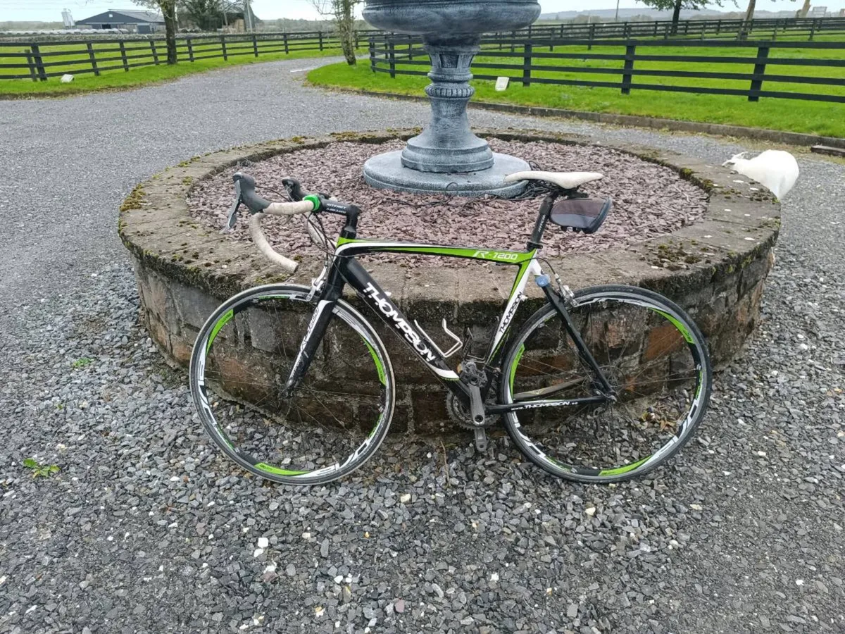Thompson R1200 road bike - Image 1
