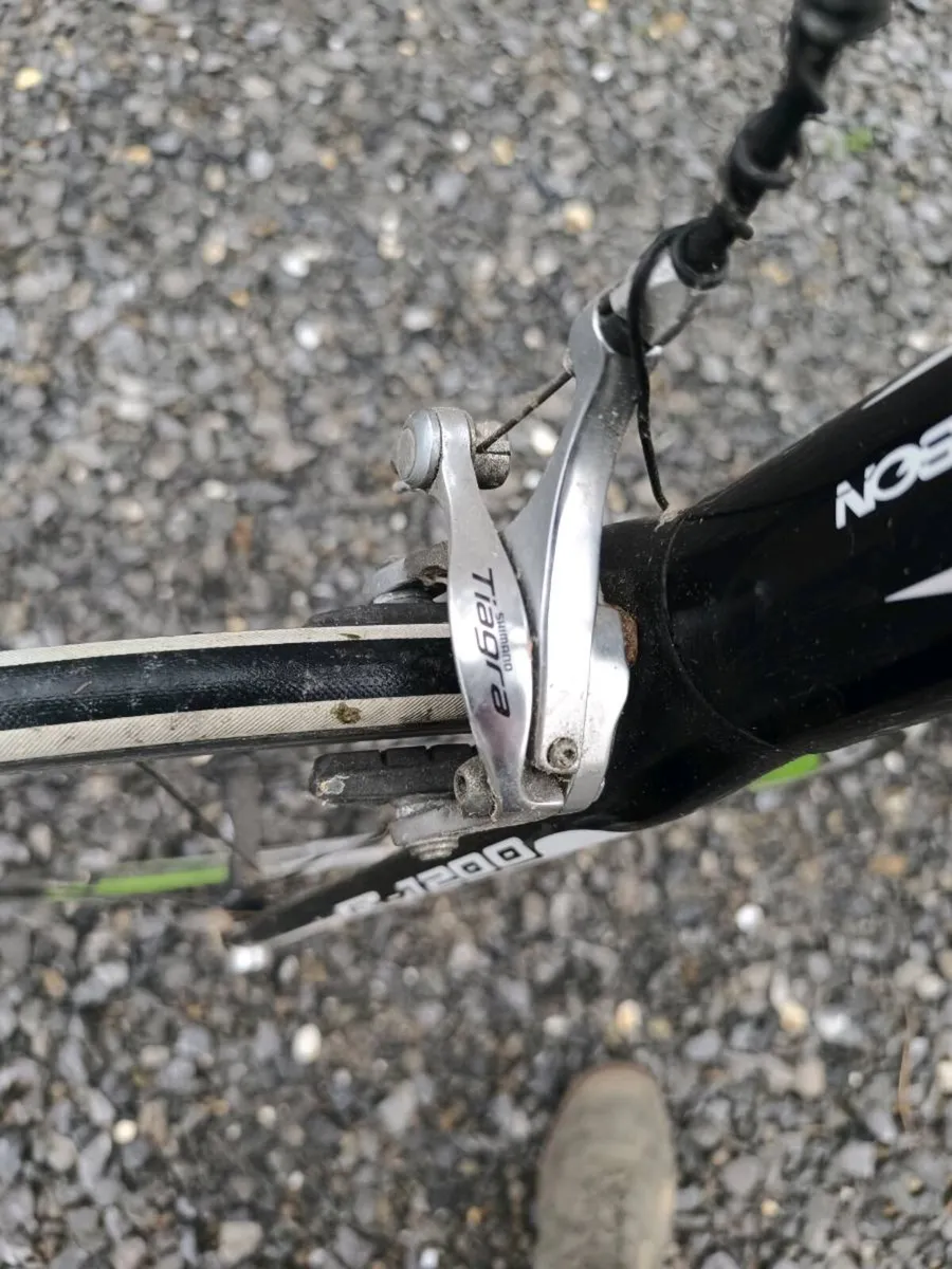Thompson R1200 road bike - Image 3