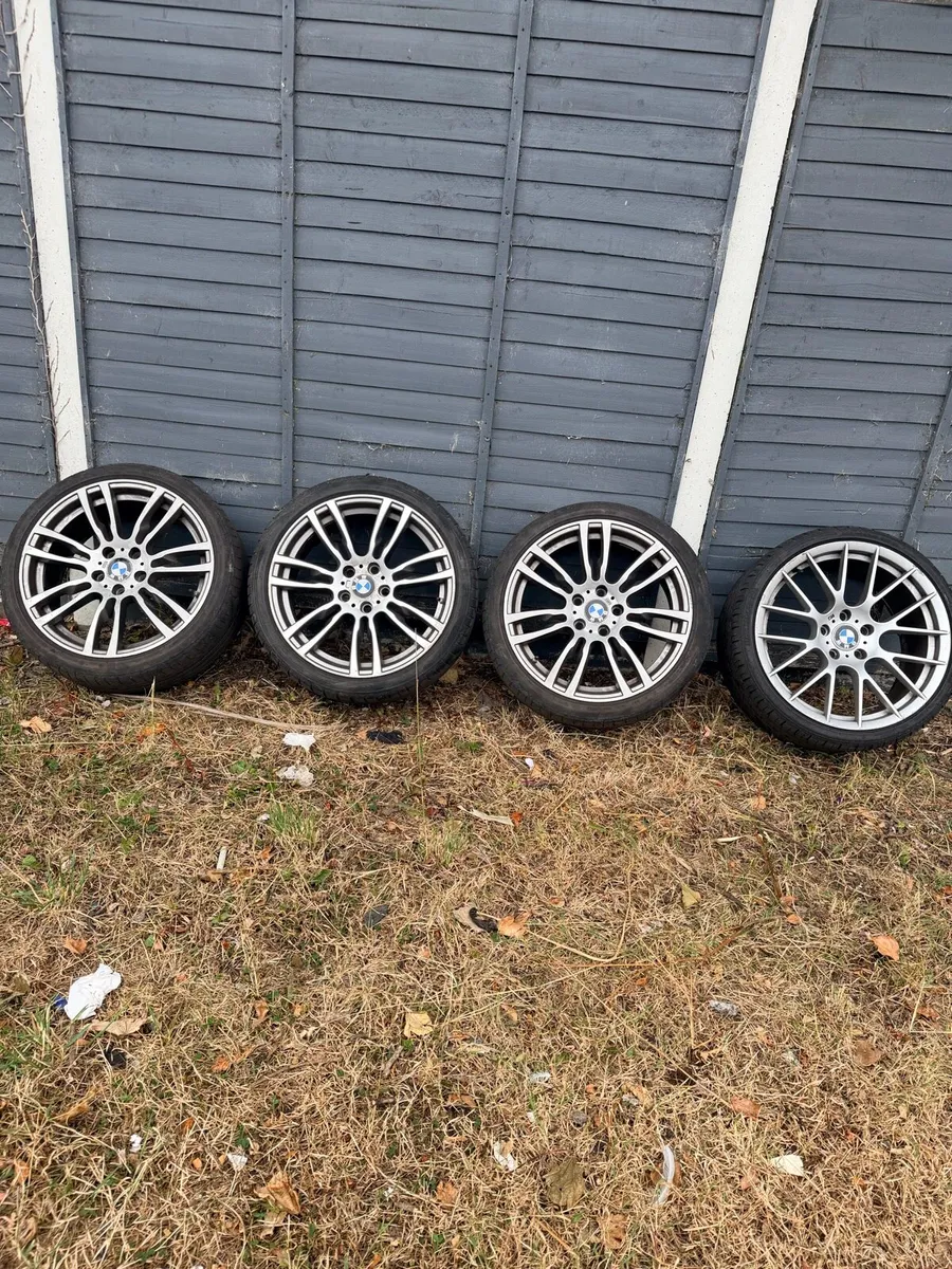 BMW 19 inch alloys - Image 1