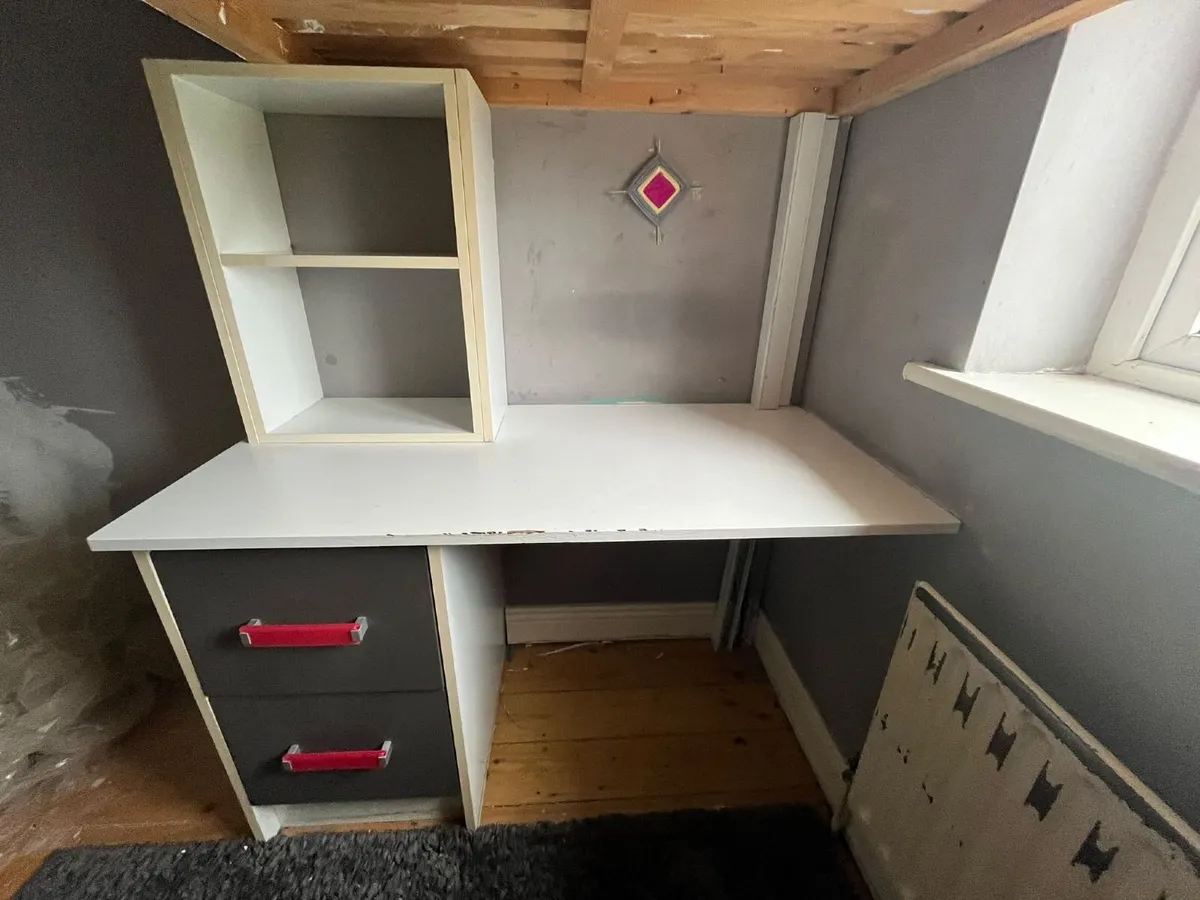 loft bed - Image 3
