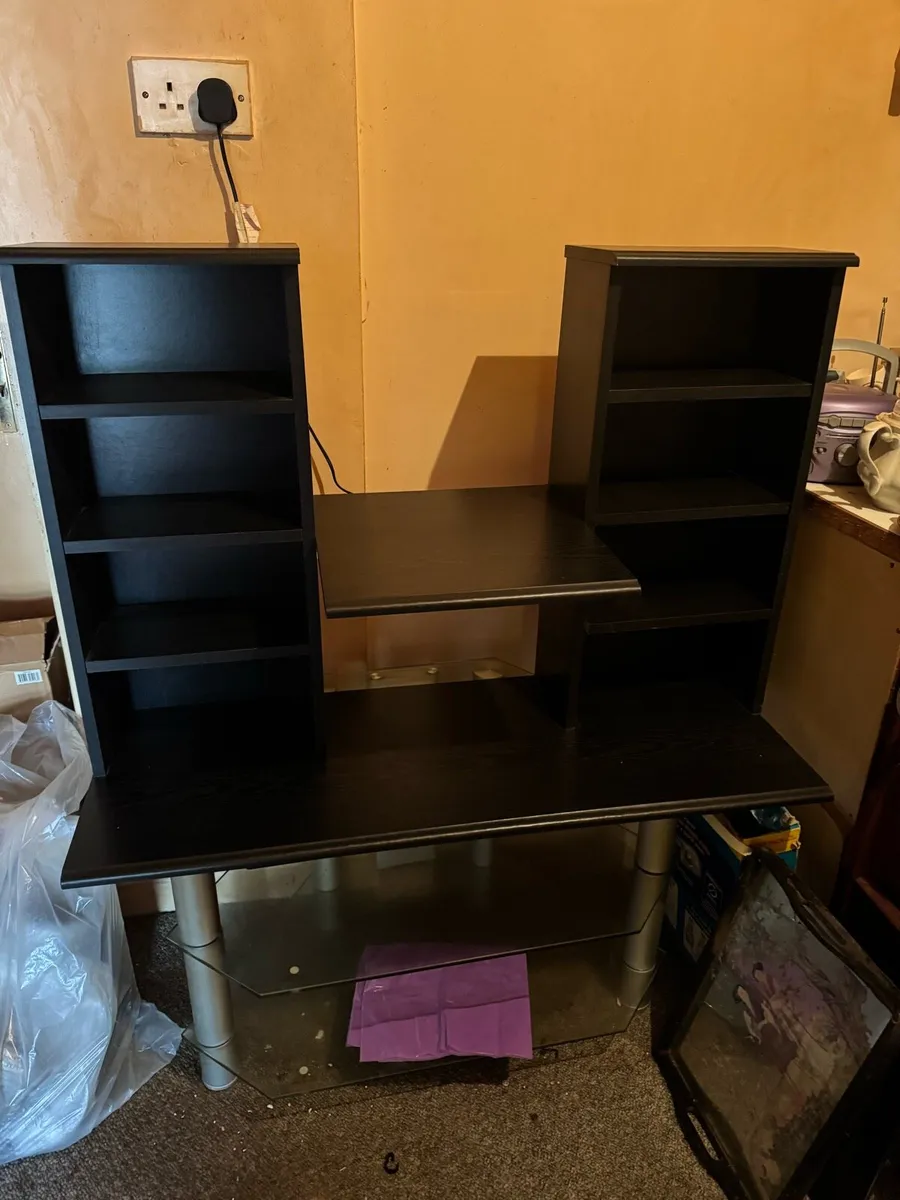 Stereo unit with cd storage - Image 4