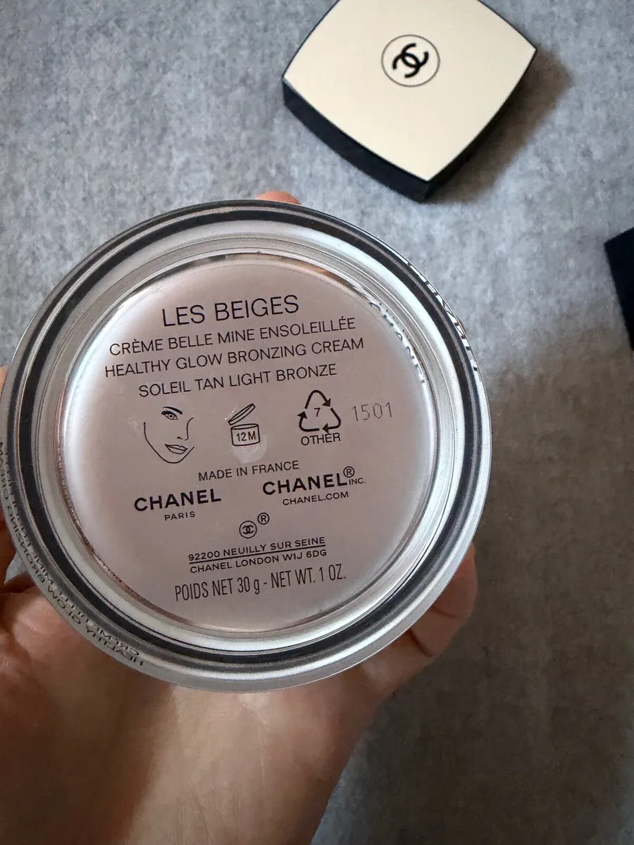Full set of chanel makeup - Image 4