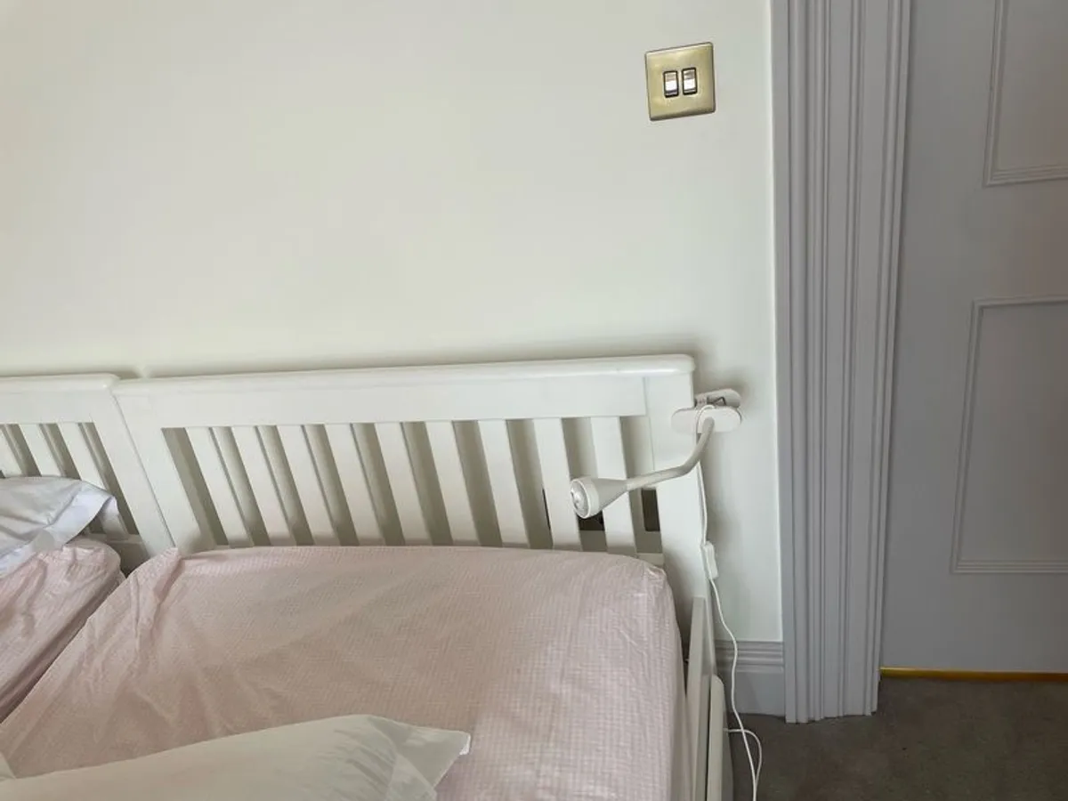2 x single beds - Image 3