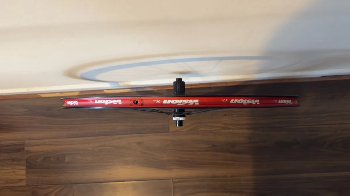 Vision Velomann VR30 Disc Wheelset Like New Condit - Image 2