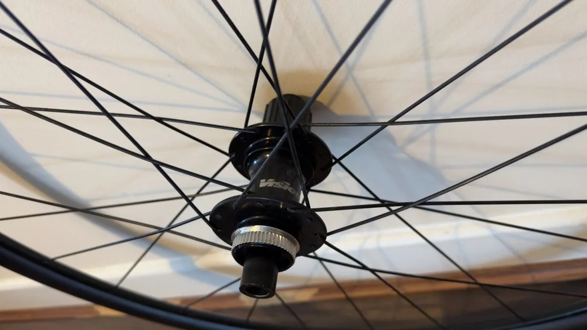 Vision Velomann VR30 Disc Wheelset Like New Condit - Image 4