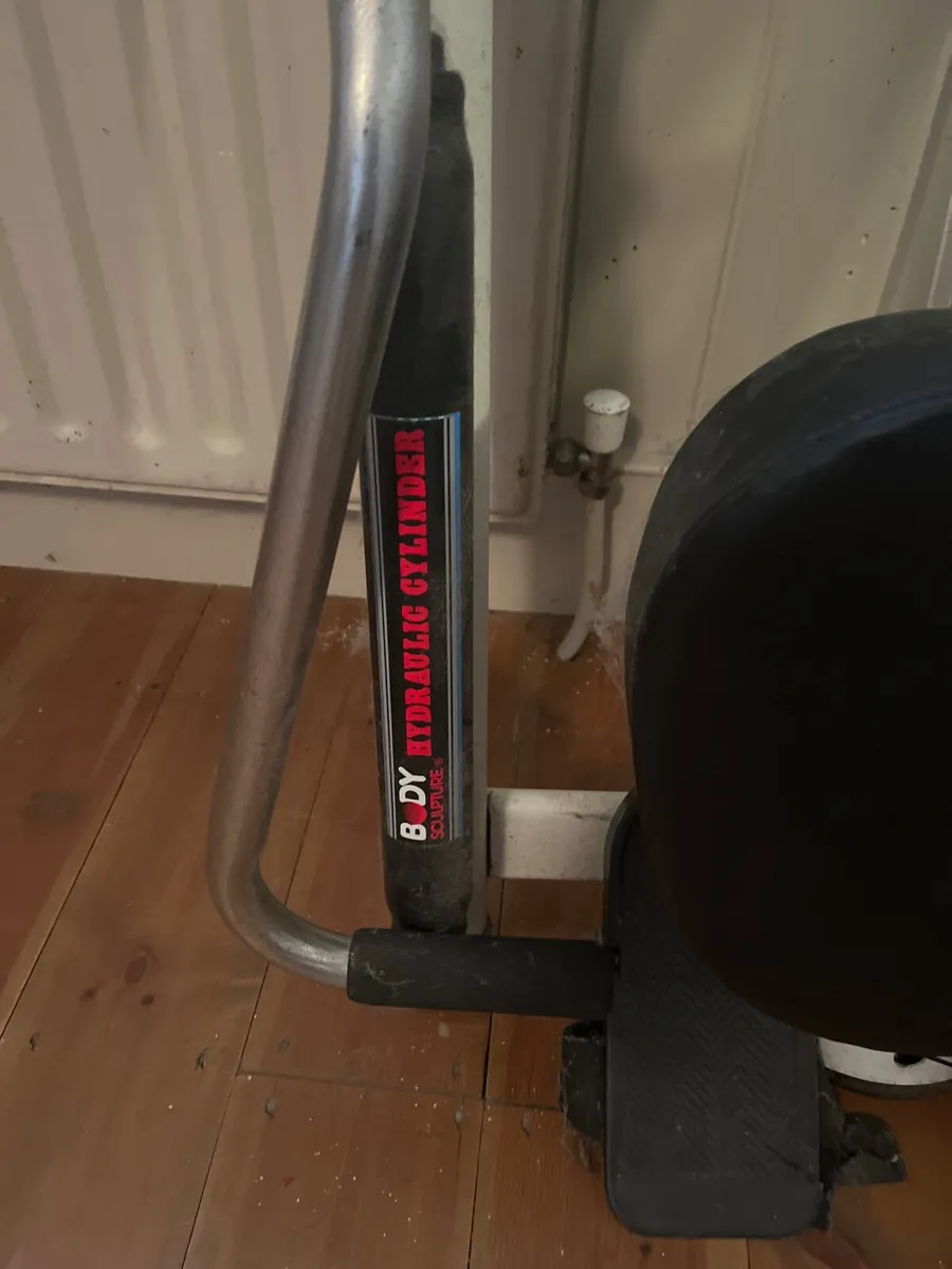 Rowing machine - Image 2