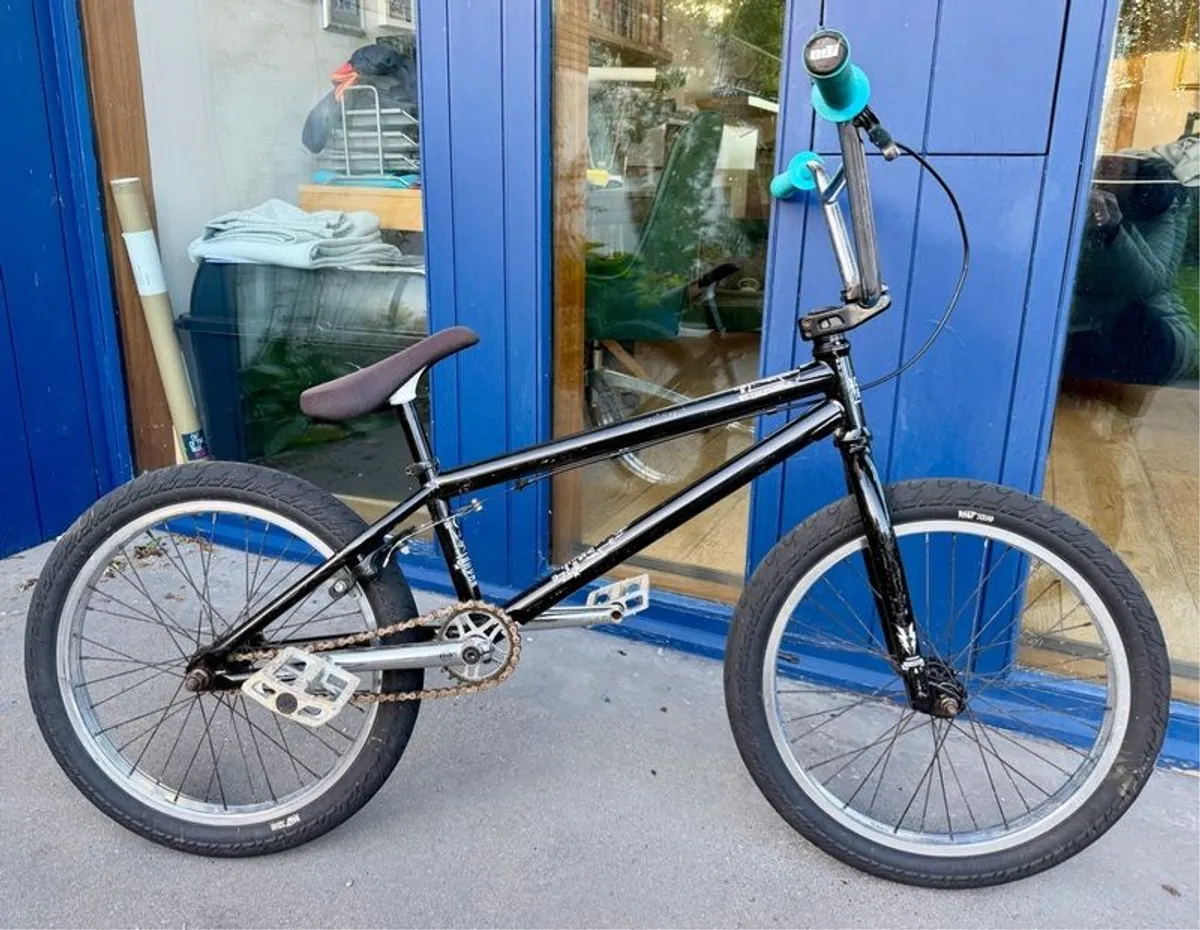BMX bike - Image 2