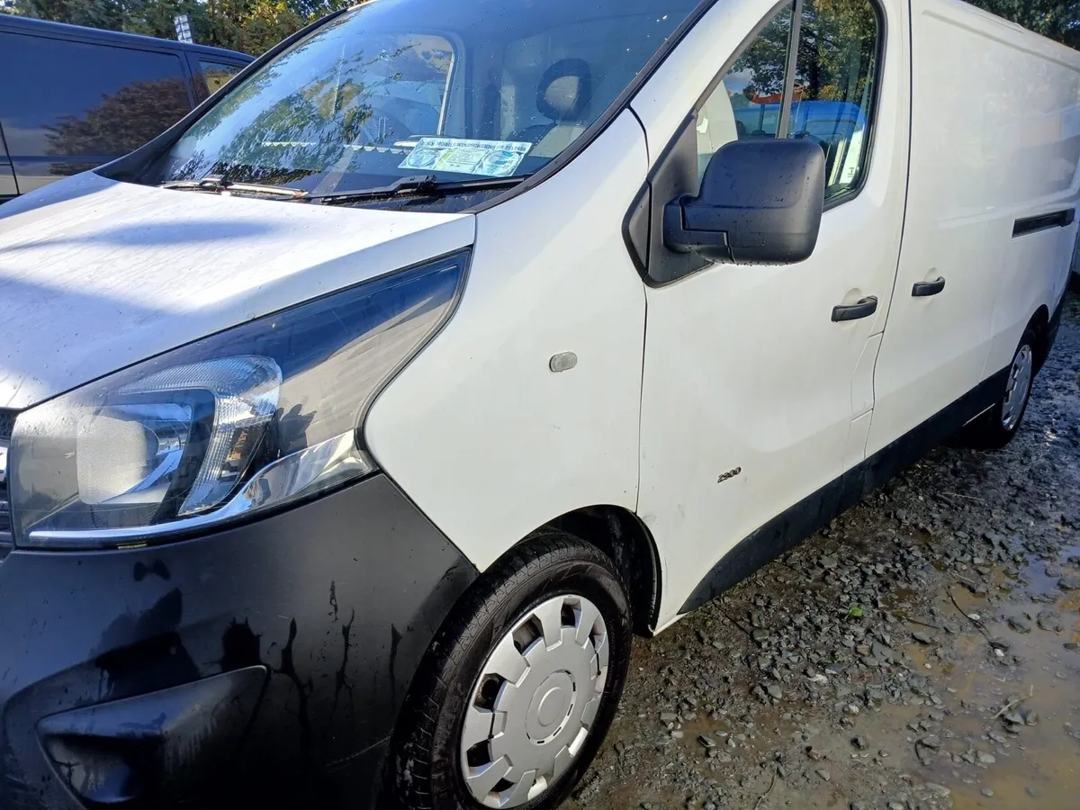 2015 Opel/Vauxhall Vivaro - Image 1