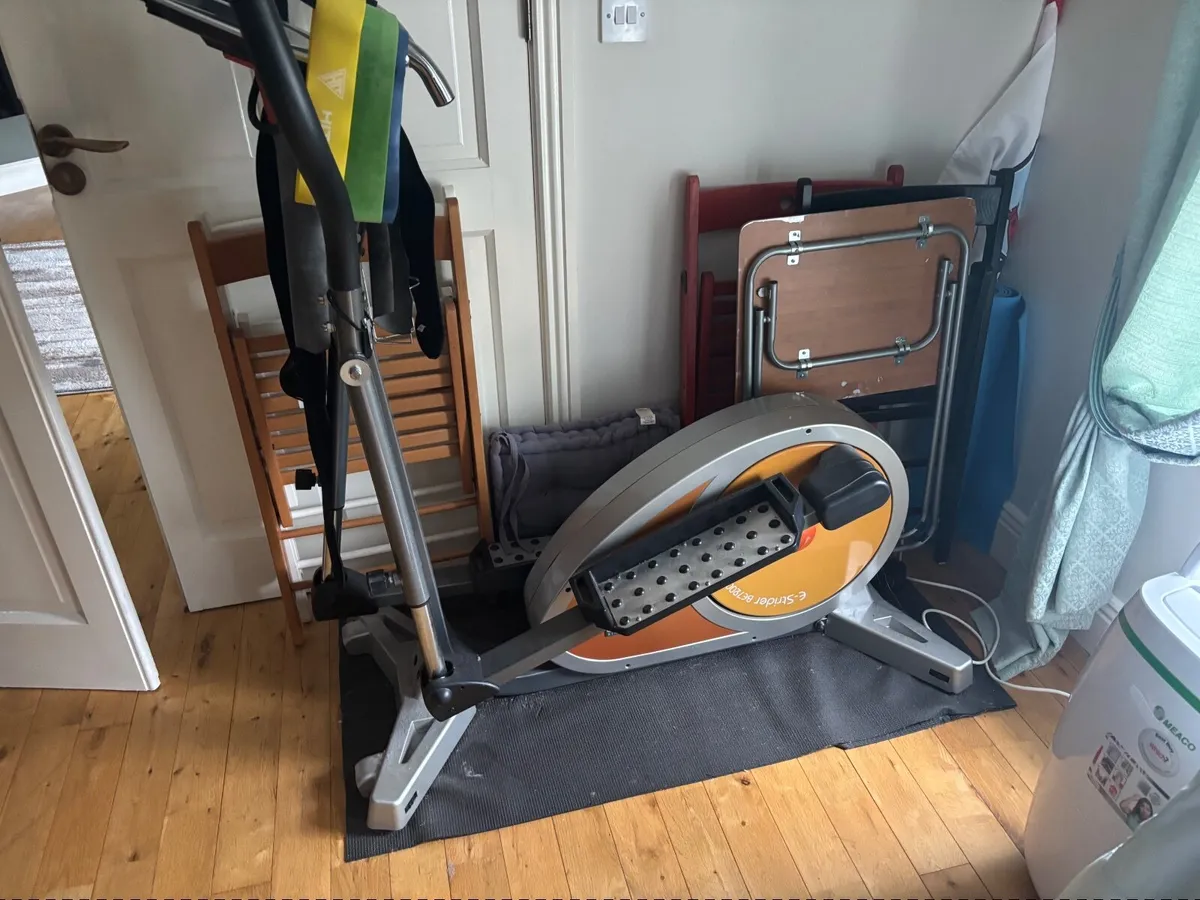 Cross Trainer - Image 3