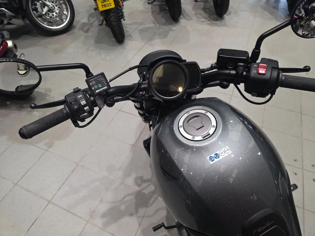 Honda CMX1100 Rebel - Image 4