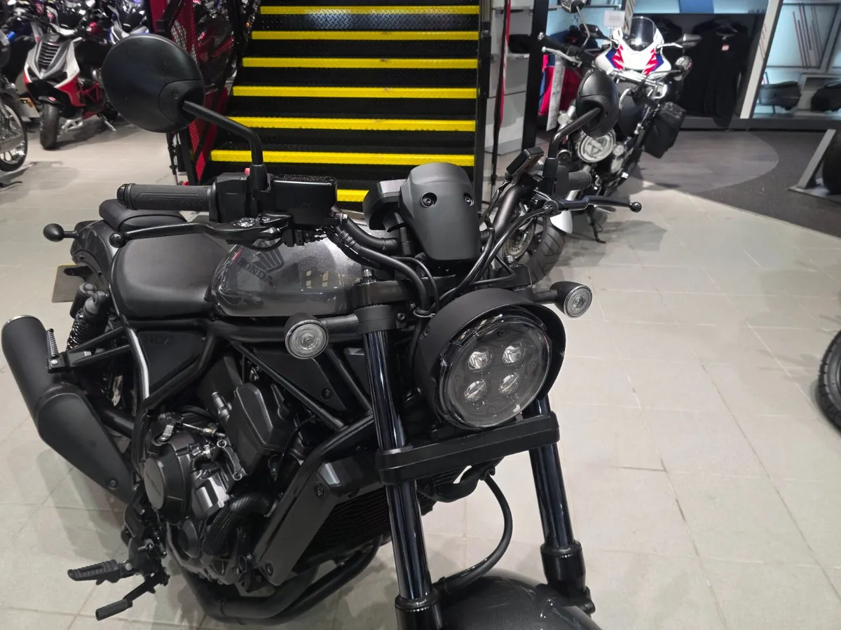 Honda CMX1100 Rebel - Image 2