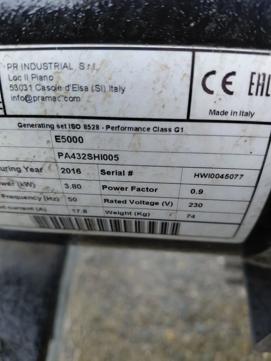 Pramac E5000  generator - Image 4