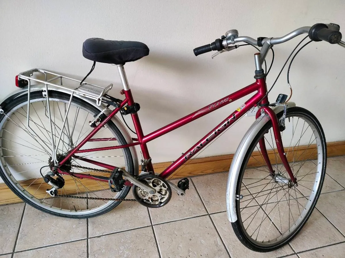 Ladys Raleigh Bike - Image 1