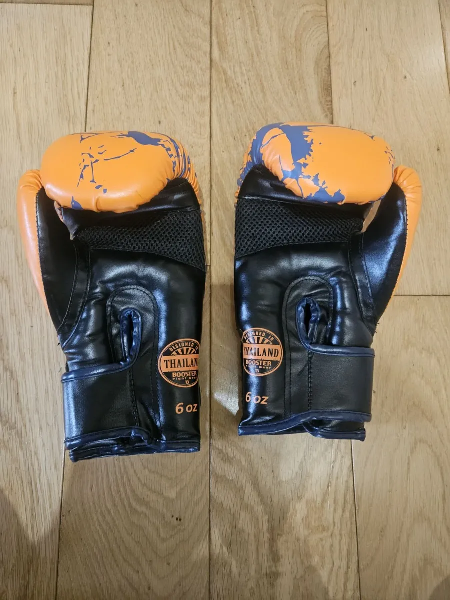 Booster Marble Orange Kids Boxing Gloves 6 oz - Image 2