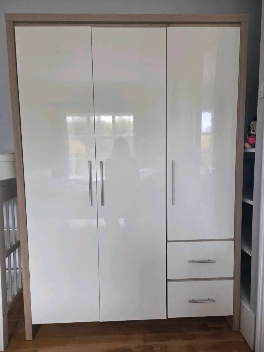 Wardrobe - Image 1