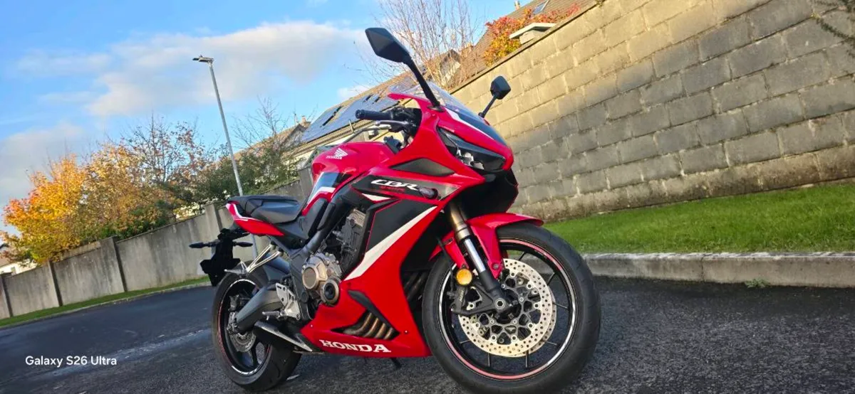 Honda cbr650r - Image 1