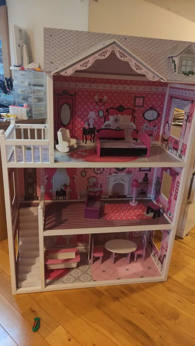 Dolls House - Image 2