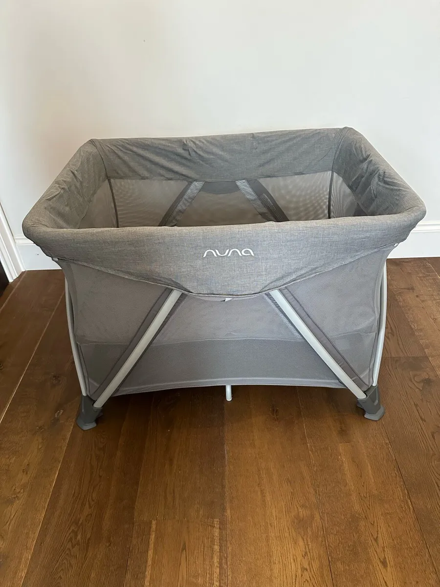 Nuna SENA Aire Travel Cot – Like New - Image 1