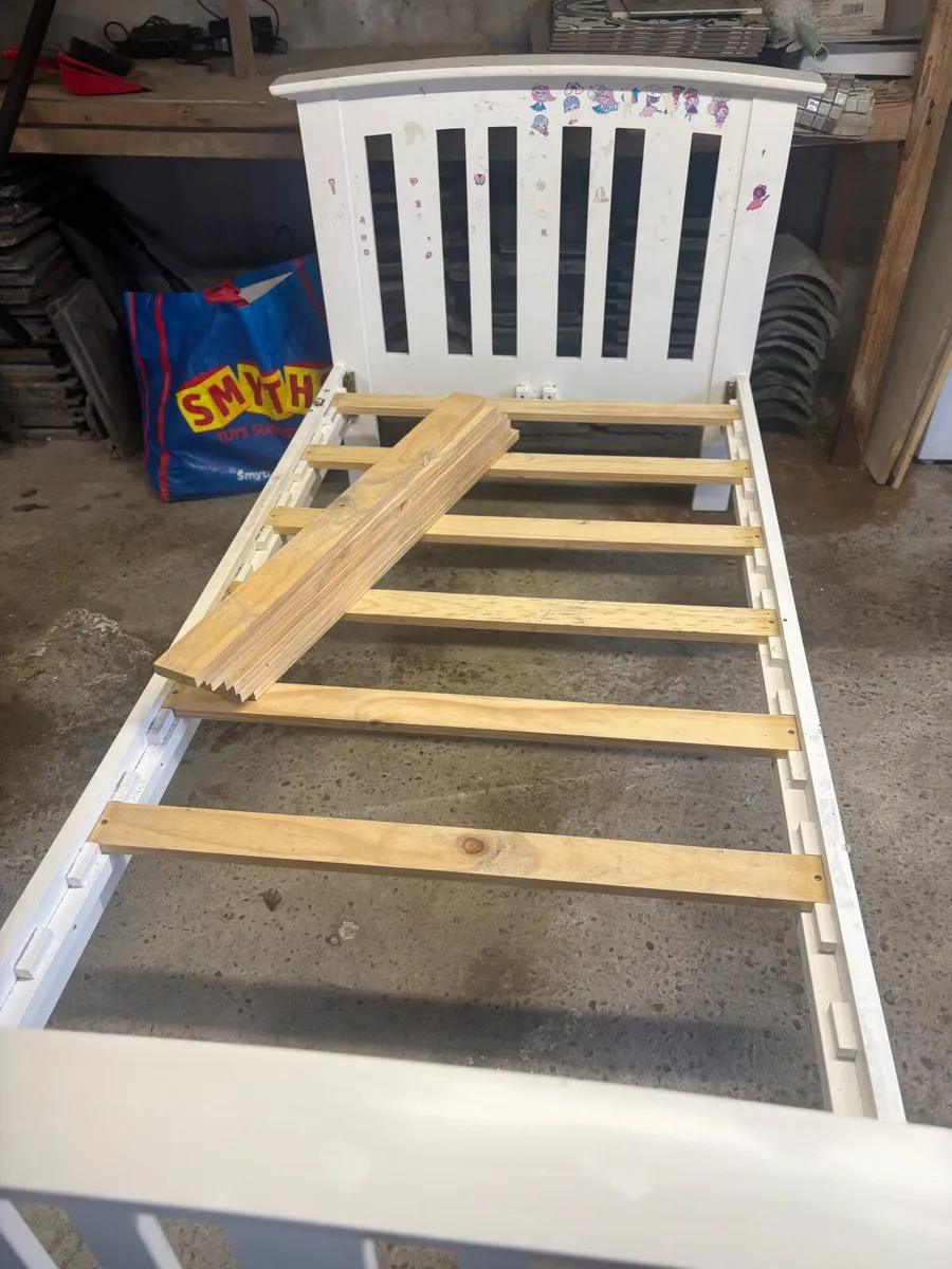 Single Children's Bed - Image 1