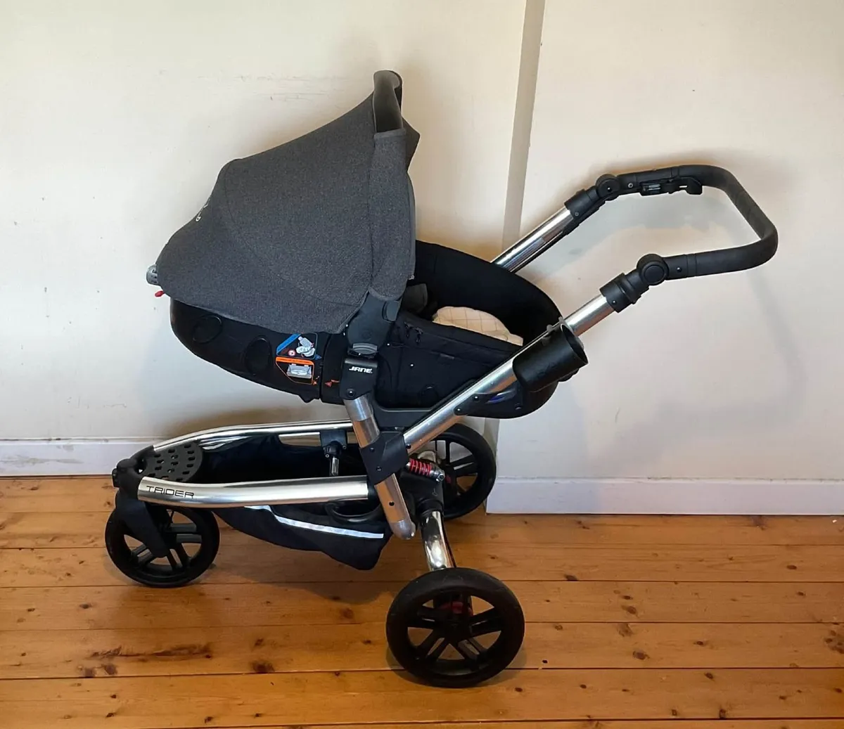 Jané Trider 3-Wheel Pushchair & Accessories - Image 2