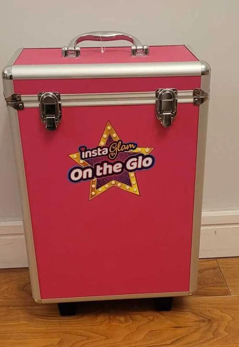 Insta Glam - On The Glo - Children's makeup vanity case with palettes - Image 1