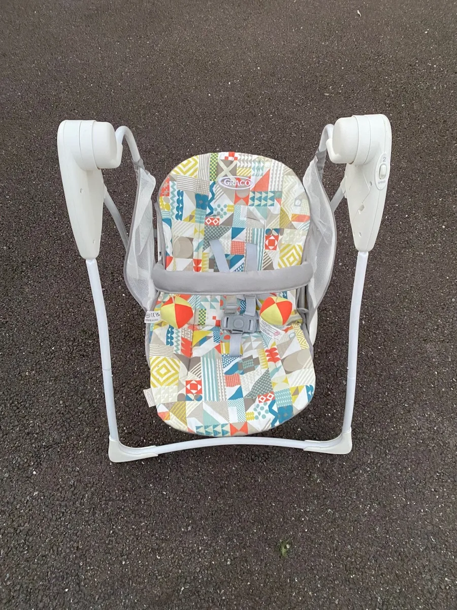 Graco Baby Swing + Babylo Cozi Sleeper Bedside Cri - Image 1