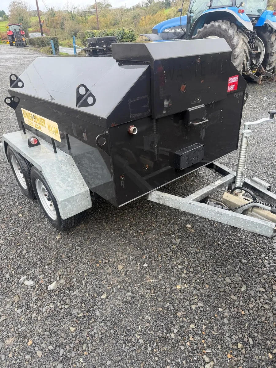 Fuel bowser - Image 3