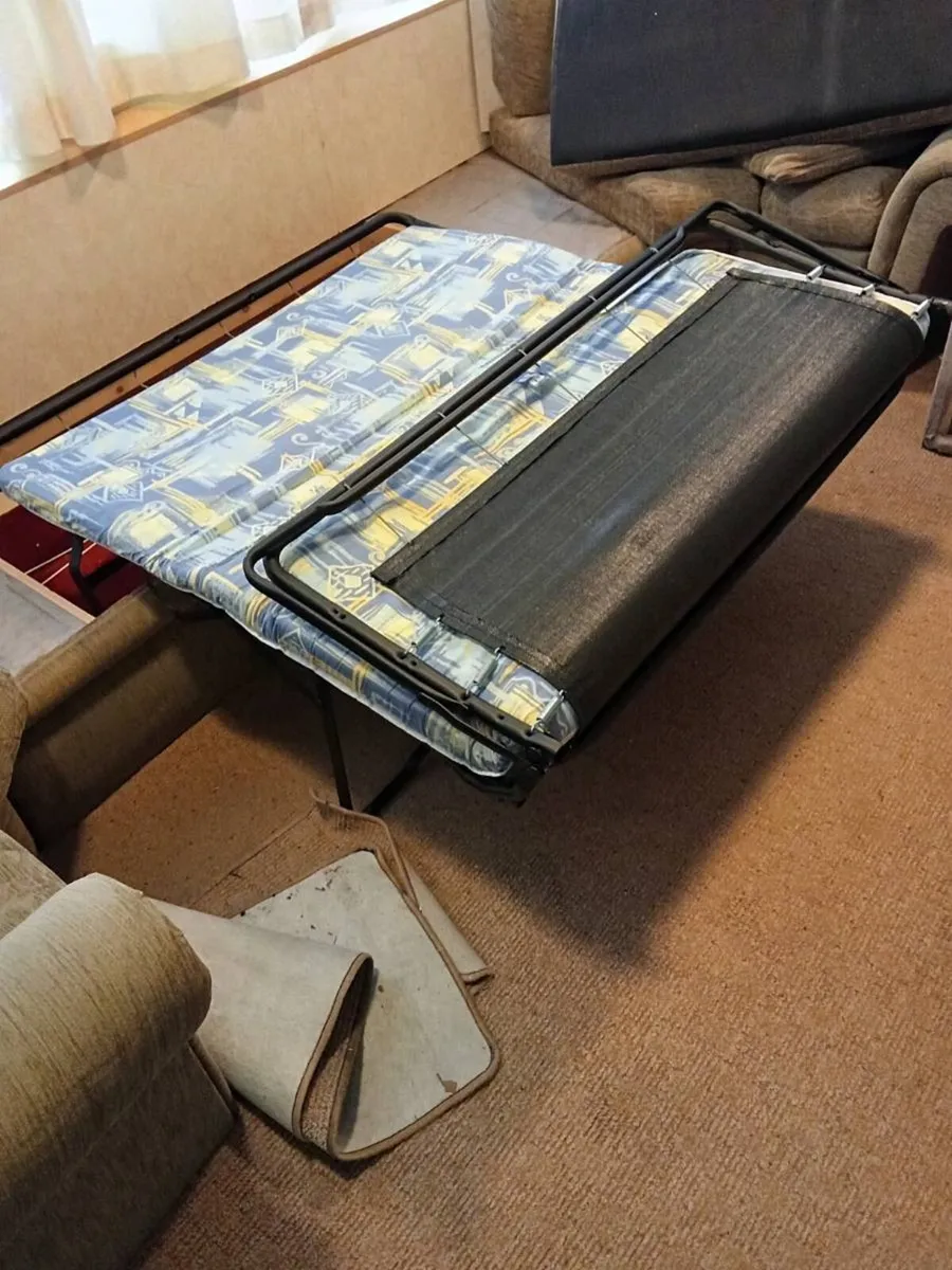 Bed - Image 4
