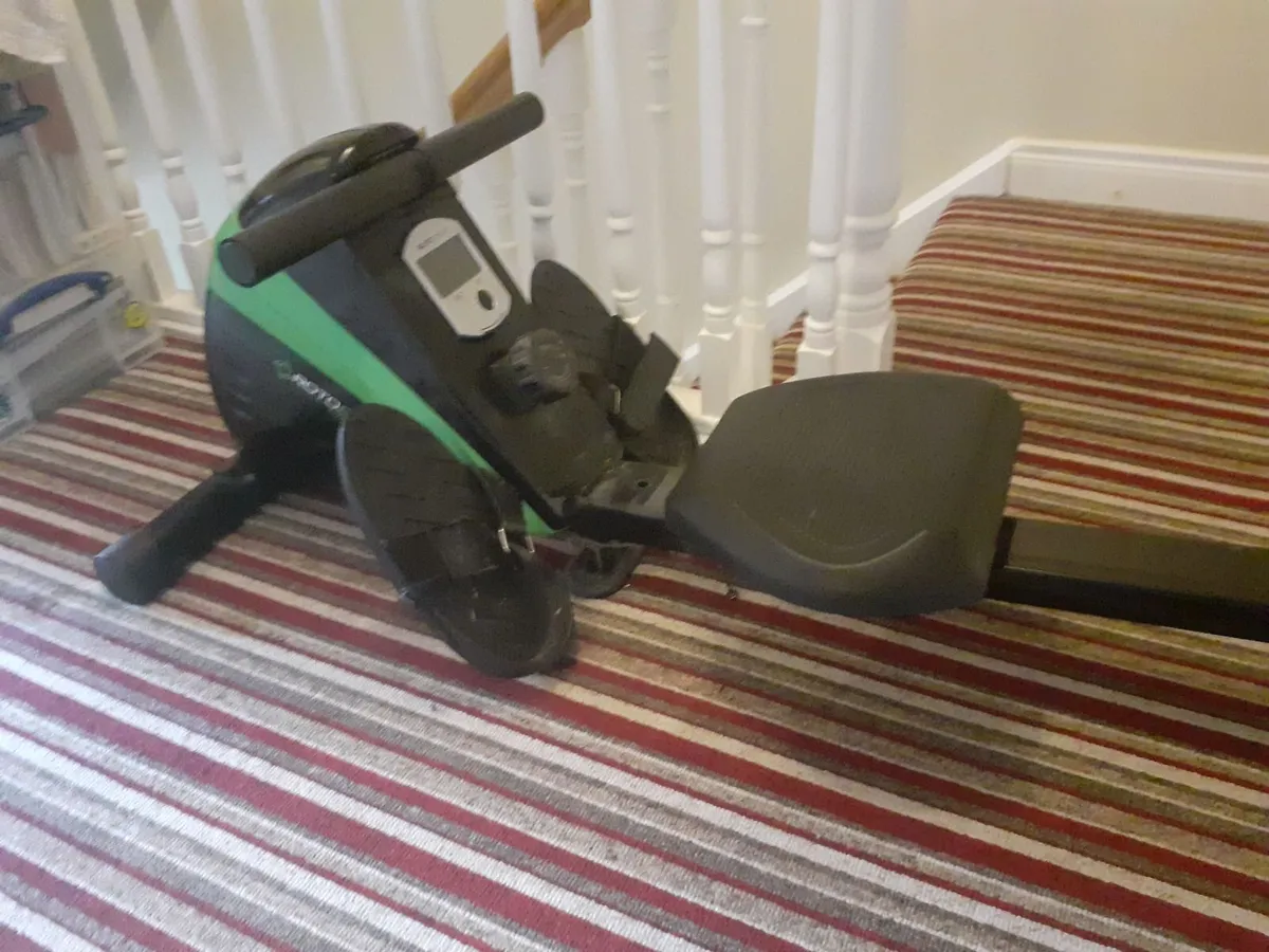 Rowing machine - Image 4