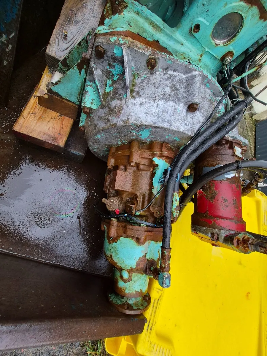 UNDER OFFER #Borg Warner Gearbox 2:1 Reduction - Image 4