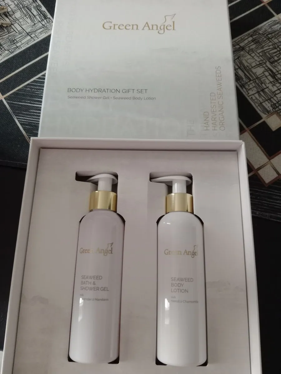 Green angel gift set - Image 1