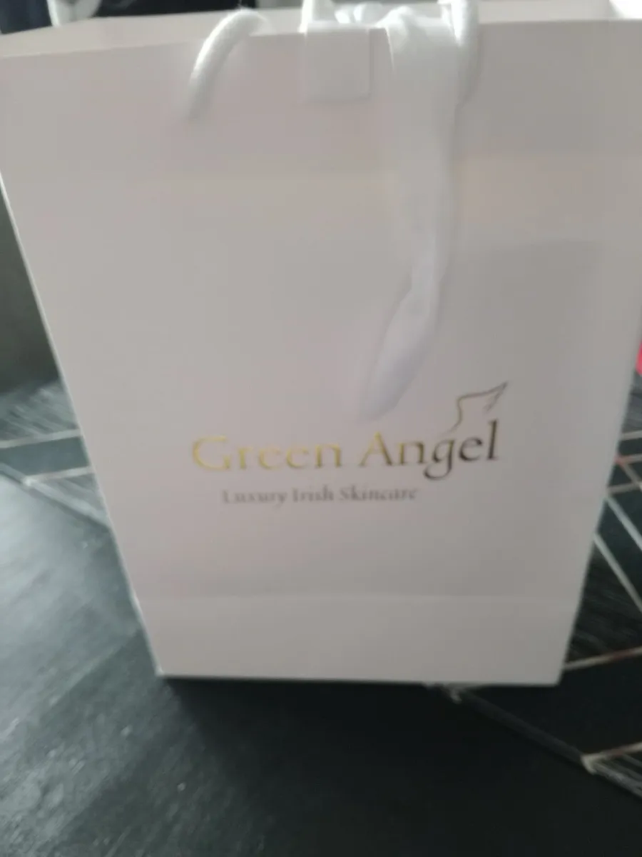 Green angel gift set - Image 2