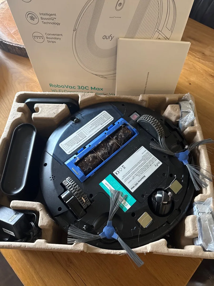 Eufy Robovac 30c Max Robot Vacum Cleaner - Image 2