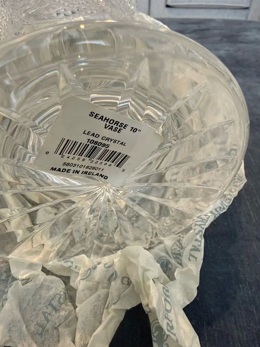 Waterford Crystal : Seahorse 10" vase - Image 2