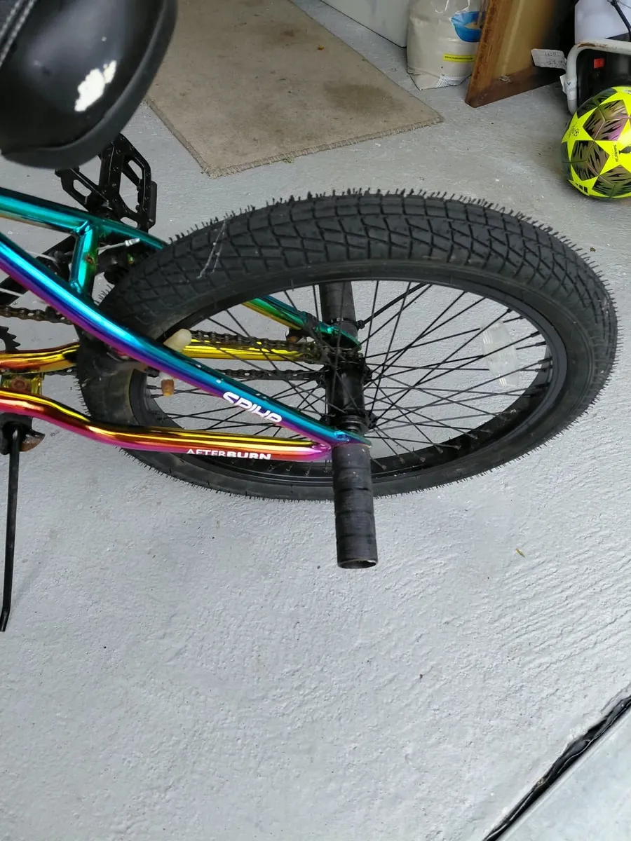 BMX Bike - Image 1