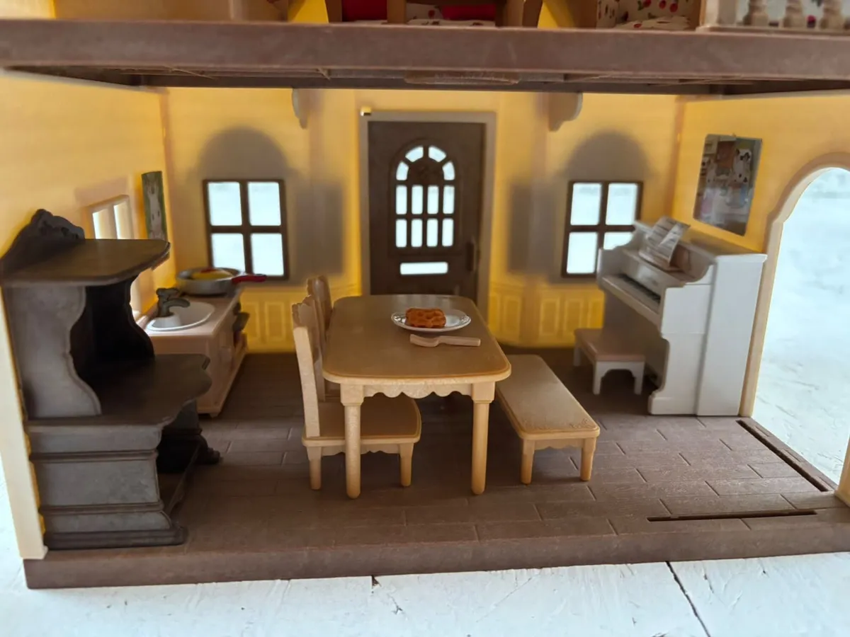 Sylvanian Family - Cosy Cottage - Image 3