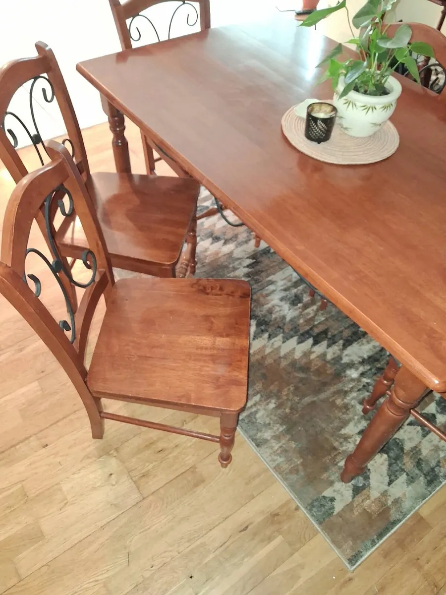 Dining table with 6 chairs - Image 3