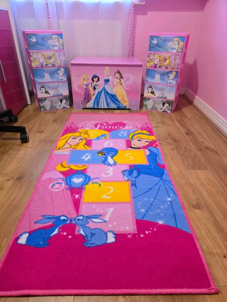 Disney Princess Bundle – Perfect for a Little Pri - Image 1