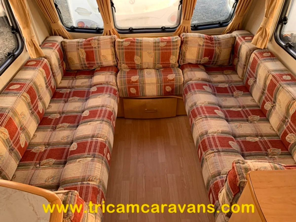 2006 Bailey Pageant Champagne 4 Berth - Image 4
