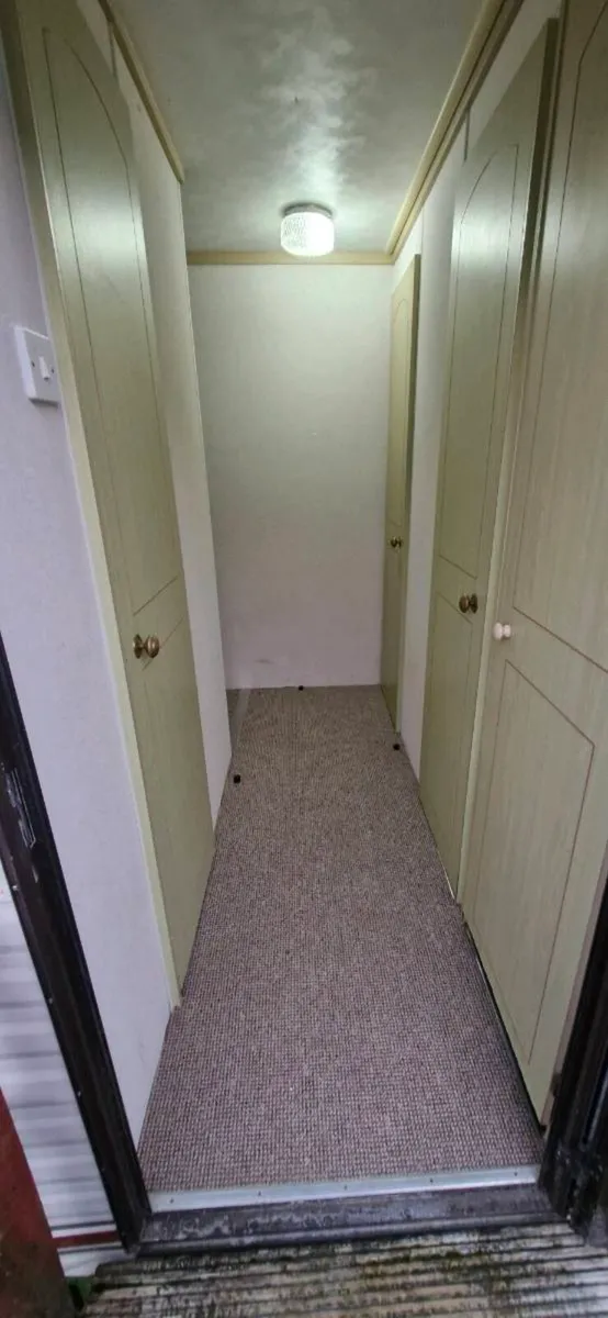 Mobile Home - Image 2